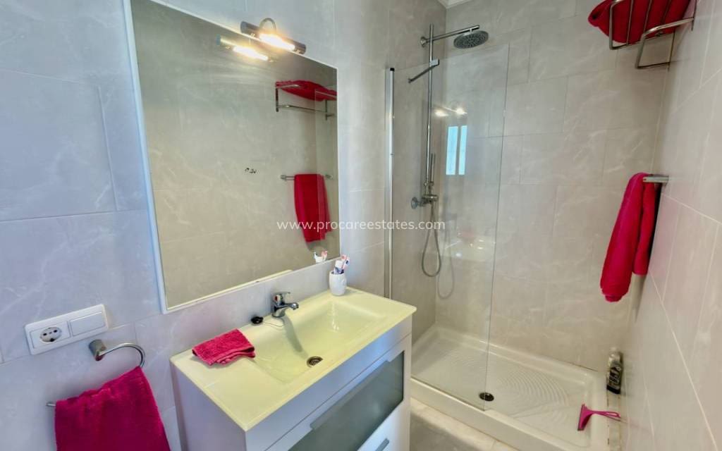 4 soveværelse Villa til salg i Ciudad Quesada med swimmingpool - € 495.000 (Ref: 9771828)