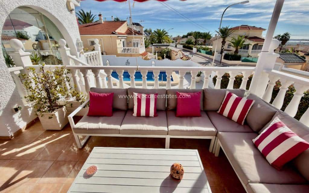 4 soveværelse Villa til salg i Ciudad Quesada med swimmingpool - € 495.000 (Ref: 9771828)