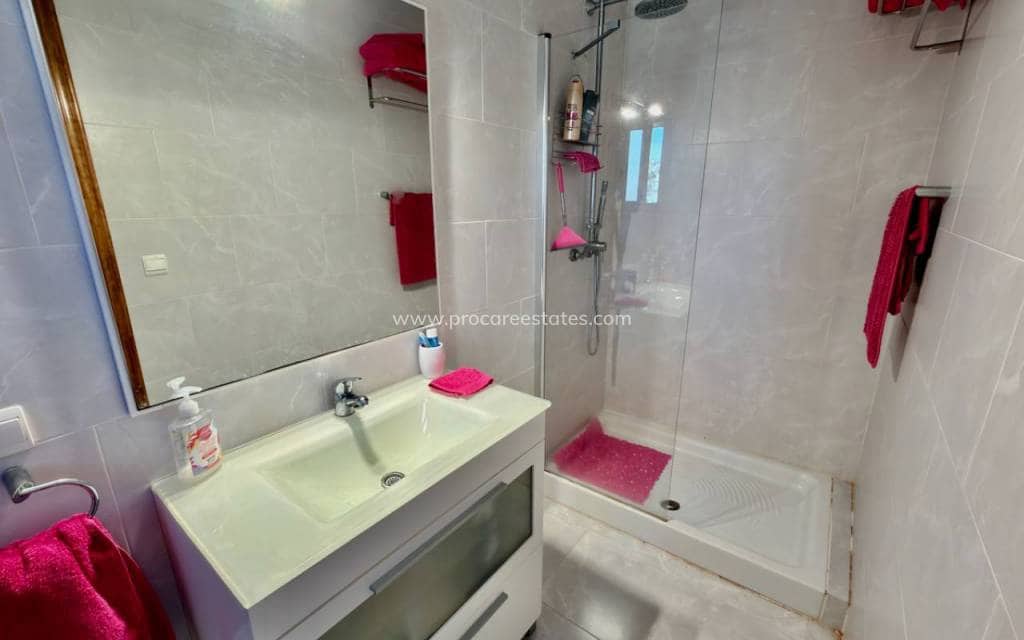 4 soveværelse Villa til salg i Ciudad Quesada med swimmingpool - € 495.000 (Ref: 9771828)