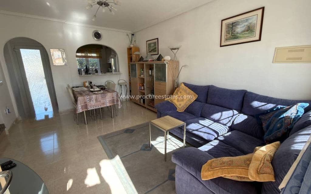 3 slaapkamer Villa te koop in Dona Pepa met zwembad - € 195.000 (Ref: 9778611)