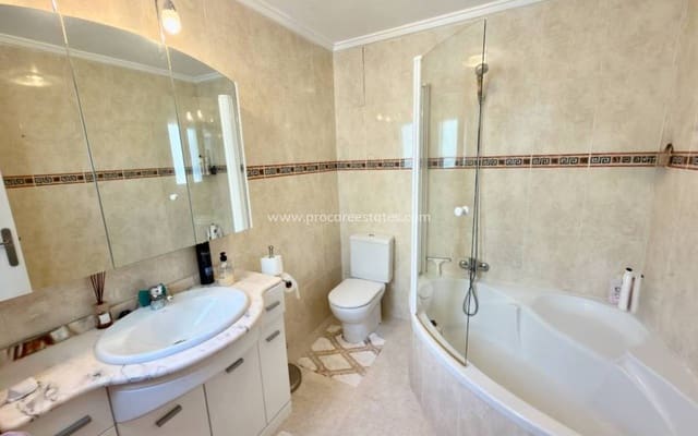 3 quarto Moradia para venda em Doña Pepa, Rojales com piscina - 195 000 € (Ref: 9778611)