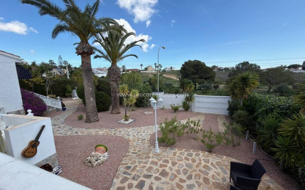 3 chambre Villa/Maison à vendre à Ciudad Quesada avec piscine - 599 950 € (Ref: 9778612)