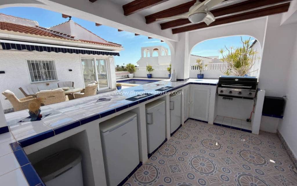 3 chambre Villa/Maison à vendre à Ciudad Quesada avec piscine - 599 950 € (Ref: 9778612)