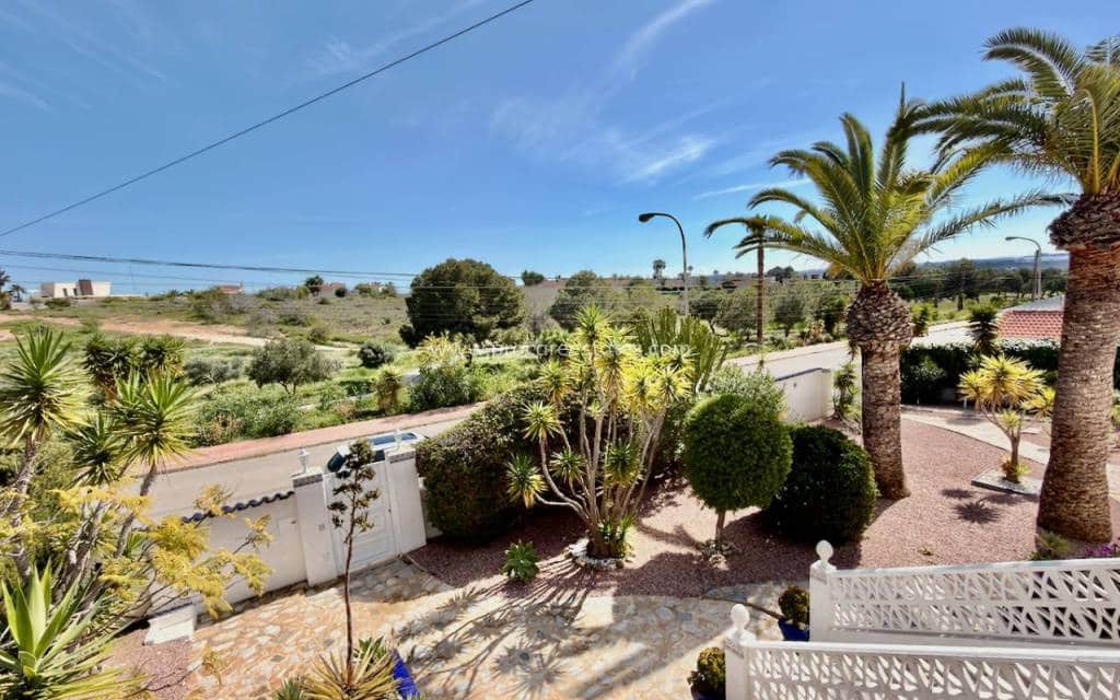 3 chambre Villa/Maison à vendre à Ciudad Quesada avec piscine - 599 950 € (Ref: 9778612)