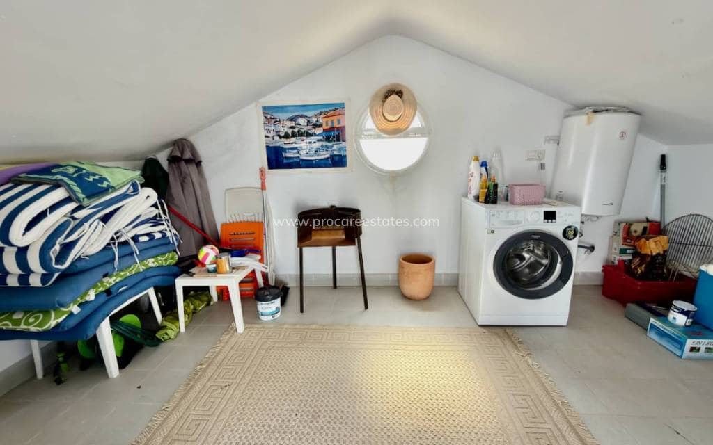 2 soveværelse Lejlighed til salg i Dona Pepa med swimmingpool - € 175.000 (Ref: 9778613)