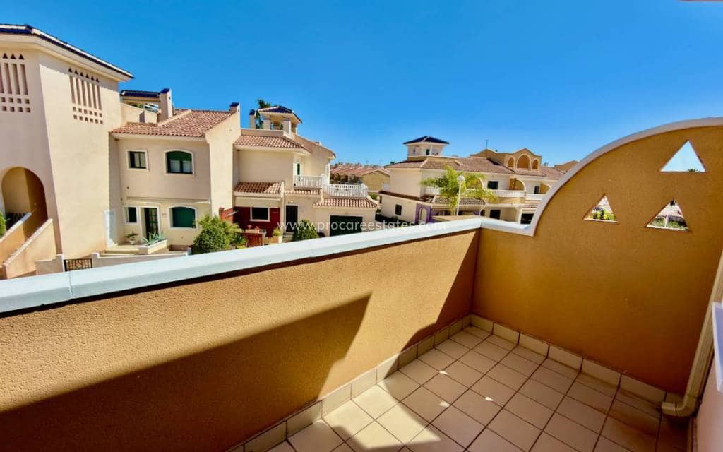 3 sypialnia Willa na sprzedaż w Ciudad Quesada z basenem - 340 000 € (Ref: 9778615)