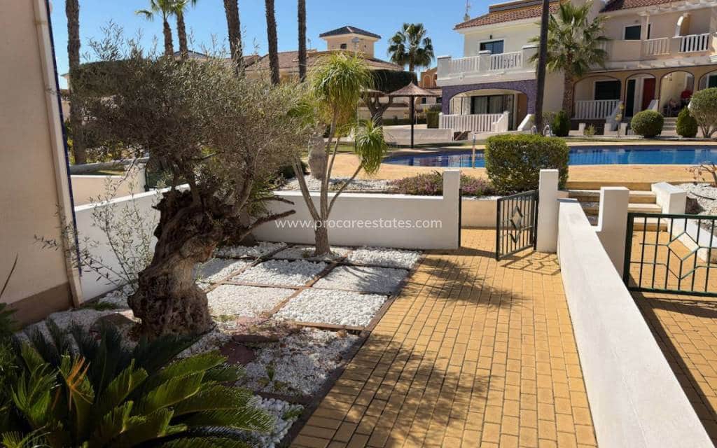 3 sypialnia Willa na sprzedaż w Ciudad Quesada z basenem - 340 000 € (Ref: 9778615)