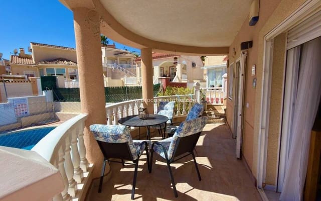 2 soveværelse Villa til salg i Ciudad Quesada, Rojales med swimmingpool - € 235.000 (Ref: 9778616)