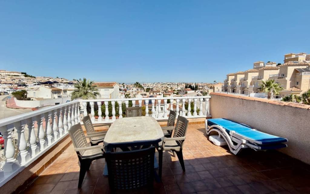 2 soveværelse Villa til salg i Ciudad Quesada med swimmingpool - € 235.000 (Ref: 9778616)