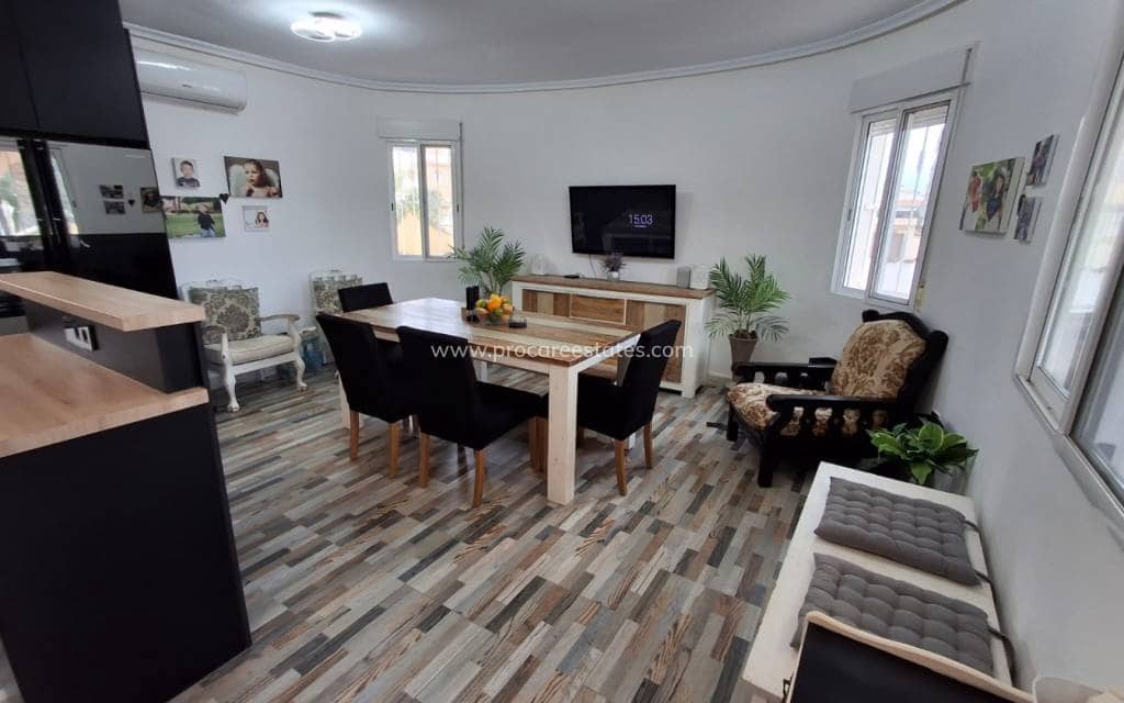 4 quarto Moradia para venda em Dona Pepa com piscina - 395 000 € (Ref: 9778620)