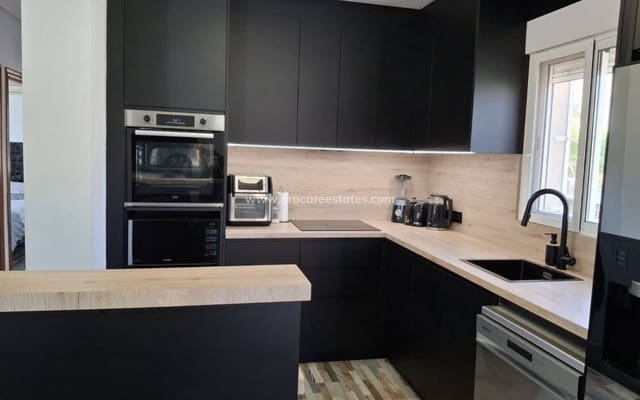 4 quarto Moradia para venda em Doña Pepa, Rojales com piscina - 395 000 € (Ref: 9778620)