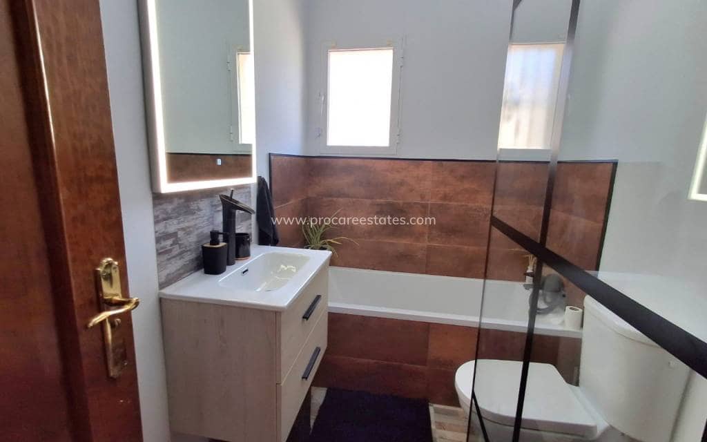 4 quarto Moradia para venda em Dona Pepa com piscina - 395 000 € (Ref: 9778620)