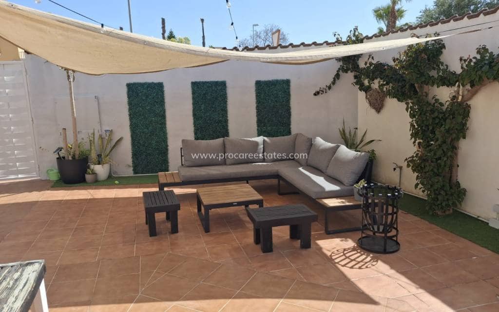 4 quarto Moradia para venda em Dona Pepa com piscina - 395 000 € (Ref: 9778620)