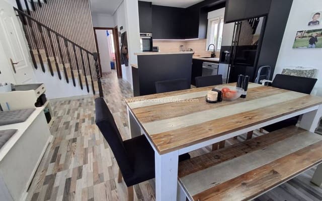 4 quarto Moradia para venda em Doña Pepa, Rojales com piscina - 395 000 € (Ref: 9778620)