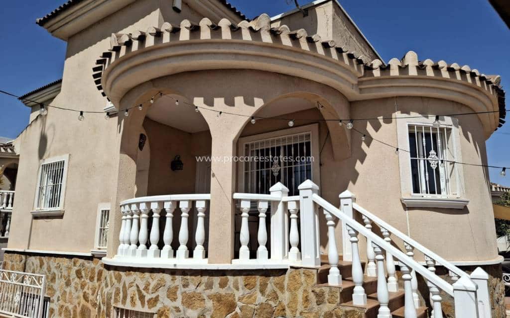 4 quarto Moradia para venda em Dona Pepa com piscina - 395 000 € (Ref: 9778620)