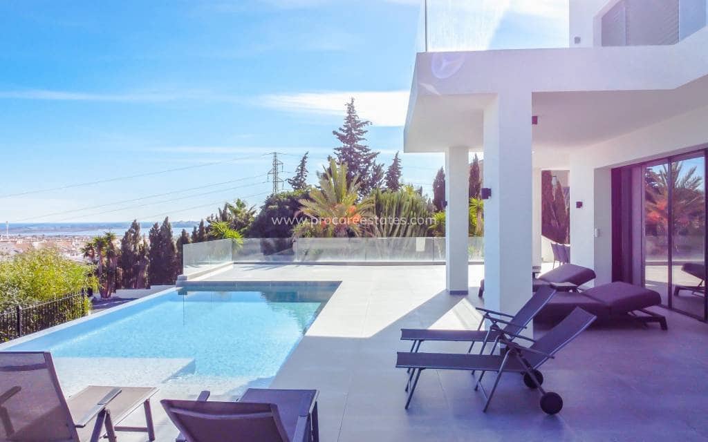 6 soverom Villa til salgs i Ciudad Quesada - € 2 300 000 (Ref: 9778621)