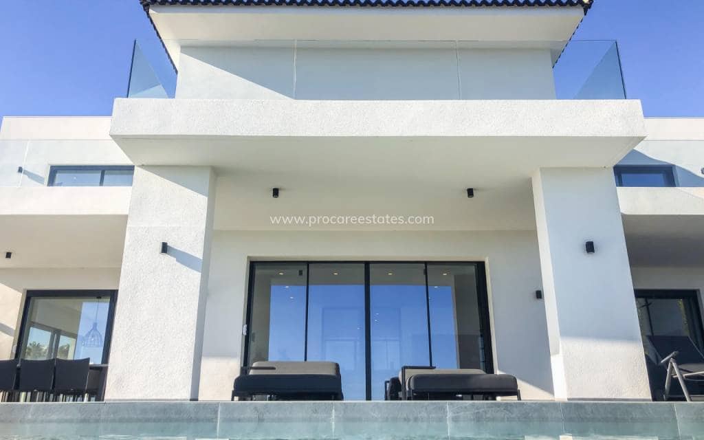 6 soverom Villa til salgs i Ciudad Quesada - € 2 300 000 (Ref: 9778621)