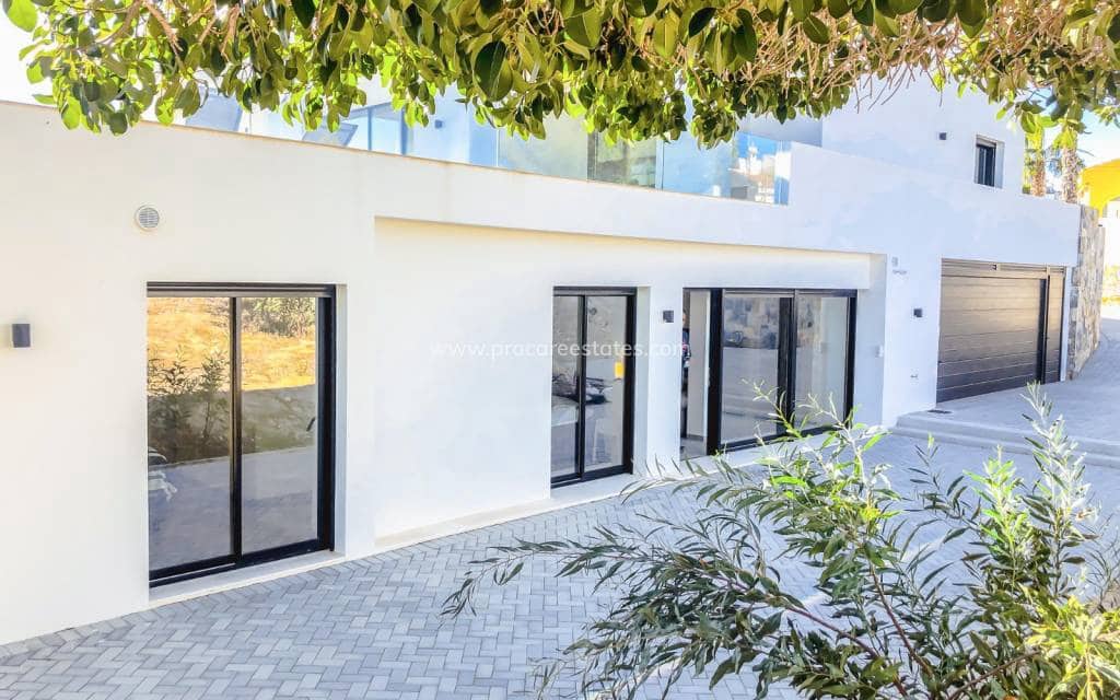 6 soverom Villa til salgs i Ciudad Quesada - € 2 300 000 (Ref: 9778621)