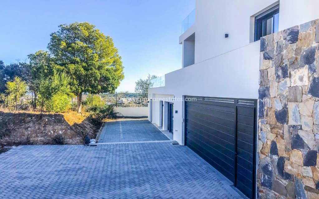 6 soverom Villa til salgs i Ciudad Quesada - € 2 300 000 (Ref: 9778621)