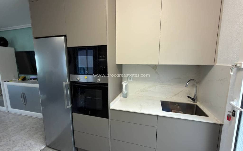 3 makuuhuone Huvila myytävänä paikassa Ciudad Quesada - 285 000 € (Ref: 9778622)