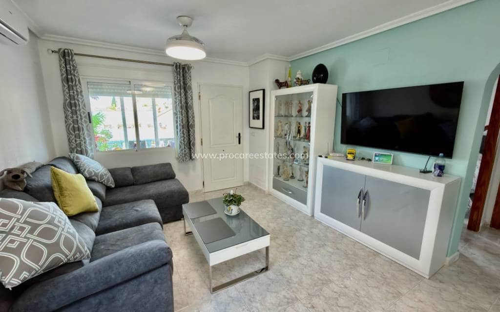 3 makuuhuone Huvila myytävänä paikassa Ciudad Quesada - 285 000 € (Ref: 9778622)