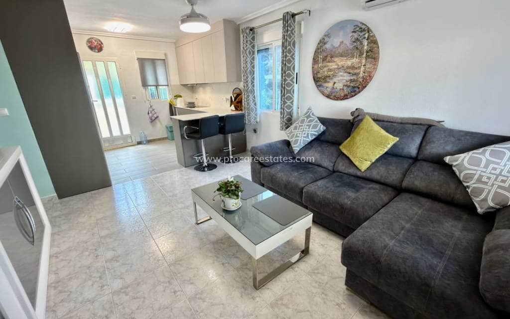 3 makuuhuone Huvila myytävänä paikassa Ciudad Quesada - 285 000 € (Ref: 9778622)