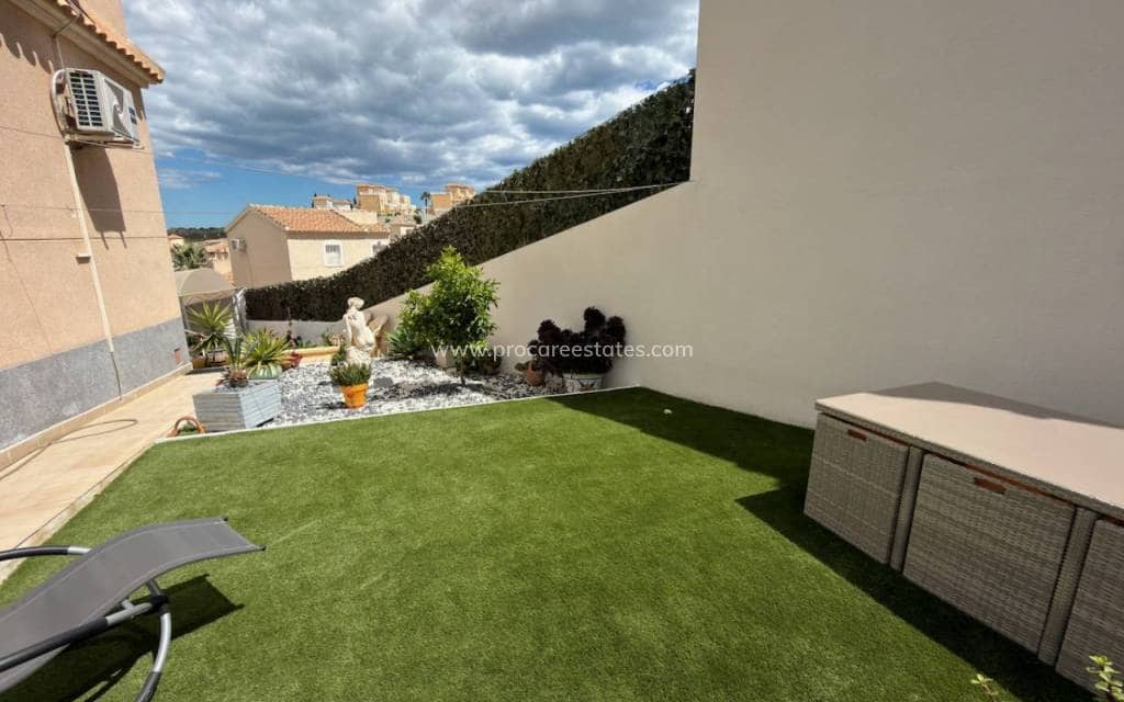 3 makuuhuone Huvila myytävänä paikassa Ciudad Quesada - 285 000 € (Ref: 9778622)