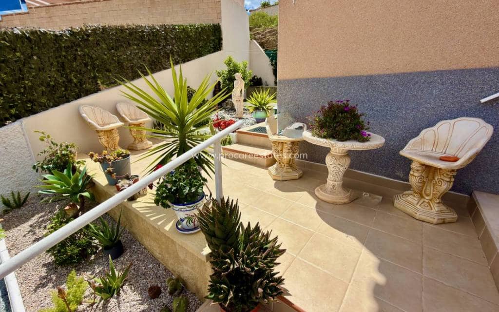 3 makuuhuone Huvila myytävänä paikassa Ciudad Quesada - 285 000 € (Ref: 9778622)