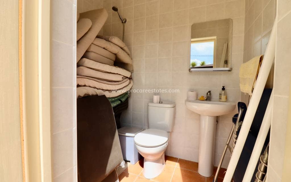4 soveværelse Finca/Landehus til salg i Albatera med swimmingpool garage - € 540.000 (Ref: 9818467)