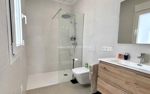 3 quarto Moradia para venda em Ciudad Quesada, Rojales com piscina - 483 000 € (Ref: 9850096)