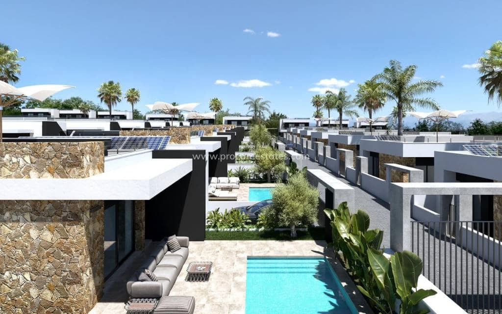3 Zimmer Villa zu verkaufen in Ciudad Quesada mit Pool - 588.000 € (Ref: 9850102)