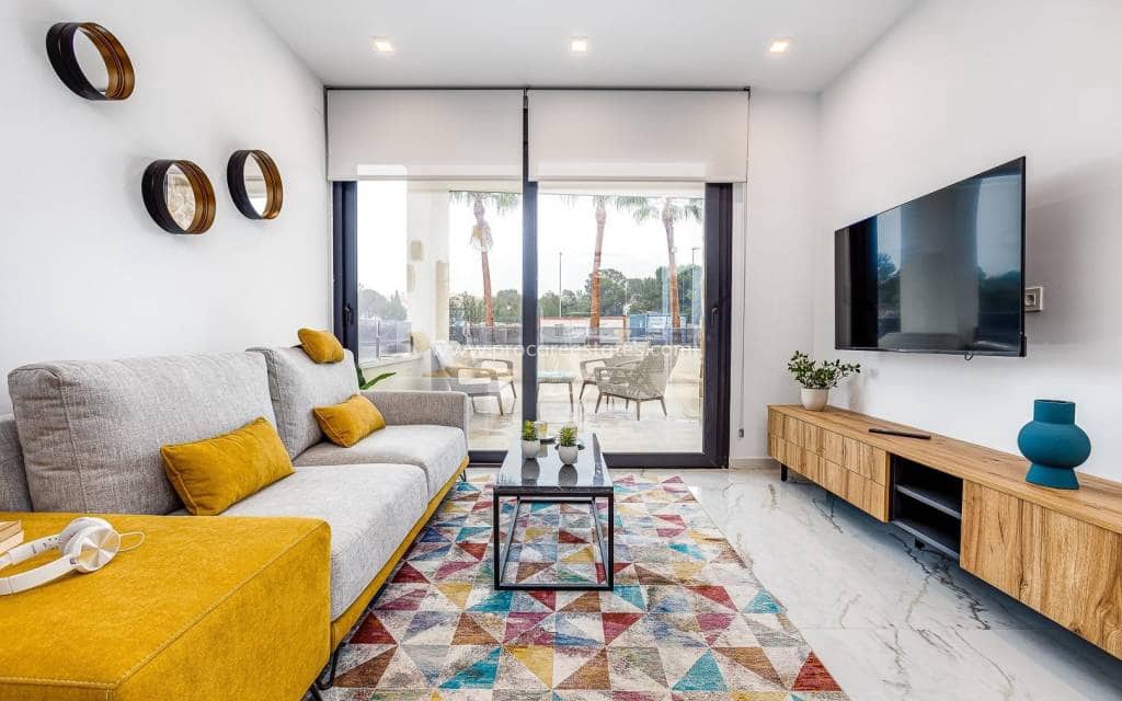 3 Zimmer Villa zu verkaufen in Ciudad Quesada mit Pool - 588.000 € (Ref: 9850102)