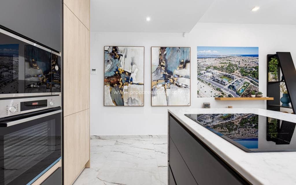 3 Zimmer Villa zu verkaufen in Ciudad Quesada mit Pool - 588.000 € (Ref: 9850102)