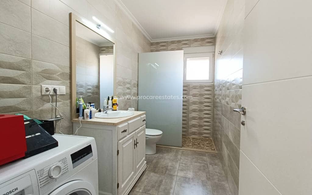 4 bedroom Villa for sale in Pinoso - € 420,000 (Ref: 9850104)