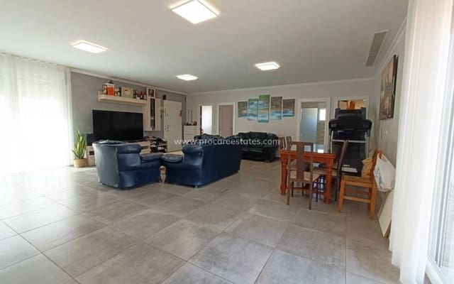 4 soverom Villa til salgs i Pinoso - € 420 000 (Ref: 9850104)