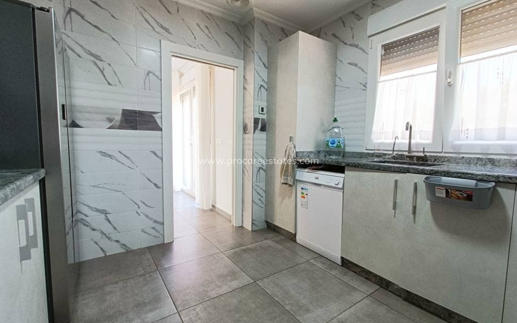 4 bedroom Villa for sale in Pinoso - € 420,000 (Ref: 9850104)