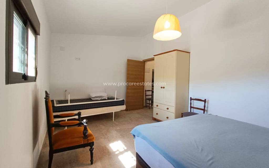 3 bedroom Villa for sale in Mahoya - € 275,000 (Ref: 9850105)