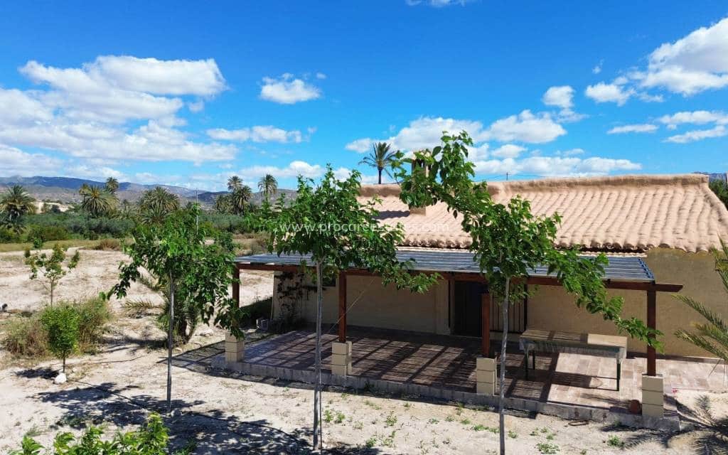 3 bedroom Villa for sale in Mahoya - € 275,000 (Ref: 9850105)