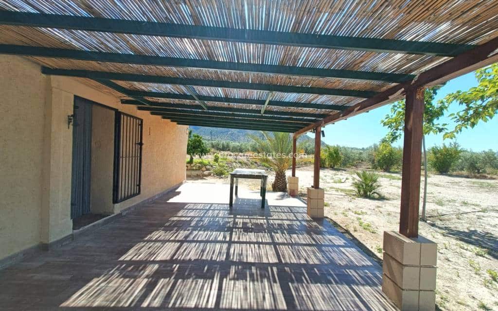 3 bedroom Villa for sale in Mahoya - € 275,000 (Ref: 9850105)