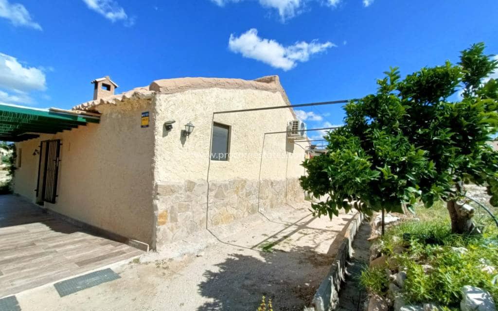 3 bedroom Villa for sale in Mahoya - € 275,000 (Ref: 9850105)