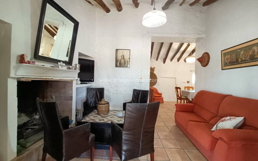 3 bedroom Villa for sale in Mahoya - € 275,000 (Ref: 9850105)