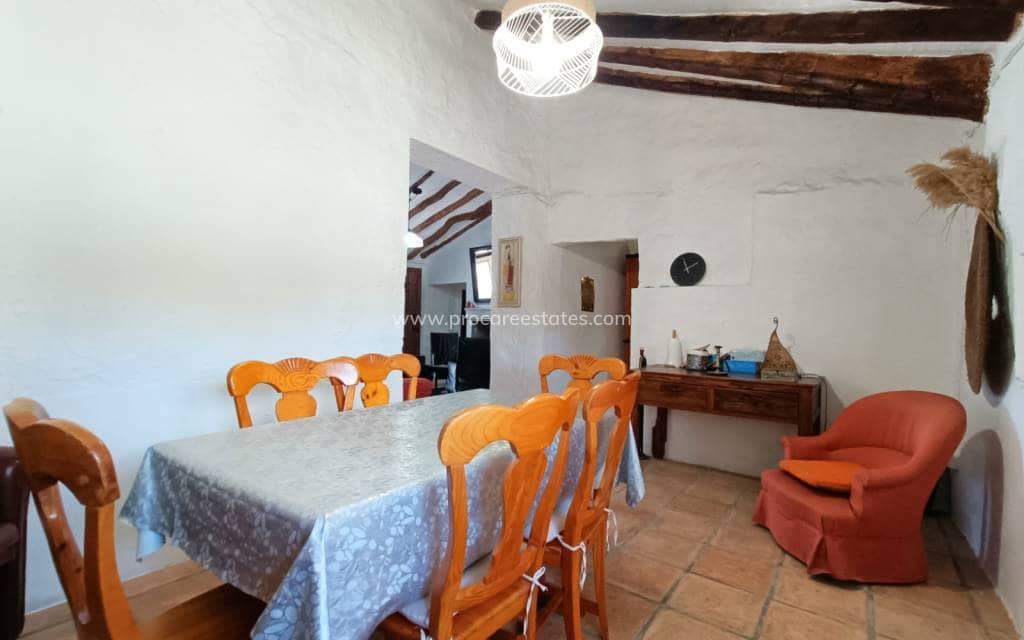 3 bedroom Villa for sale in Mahoya - € 275,000 (Ref: 9850105)