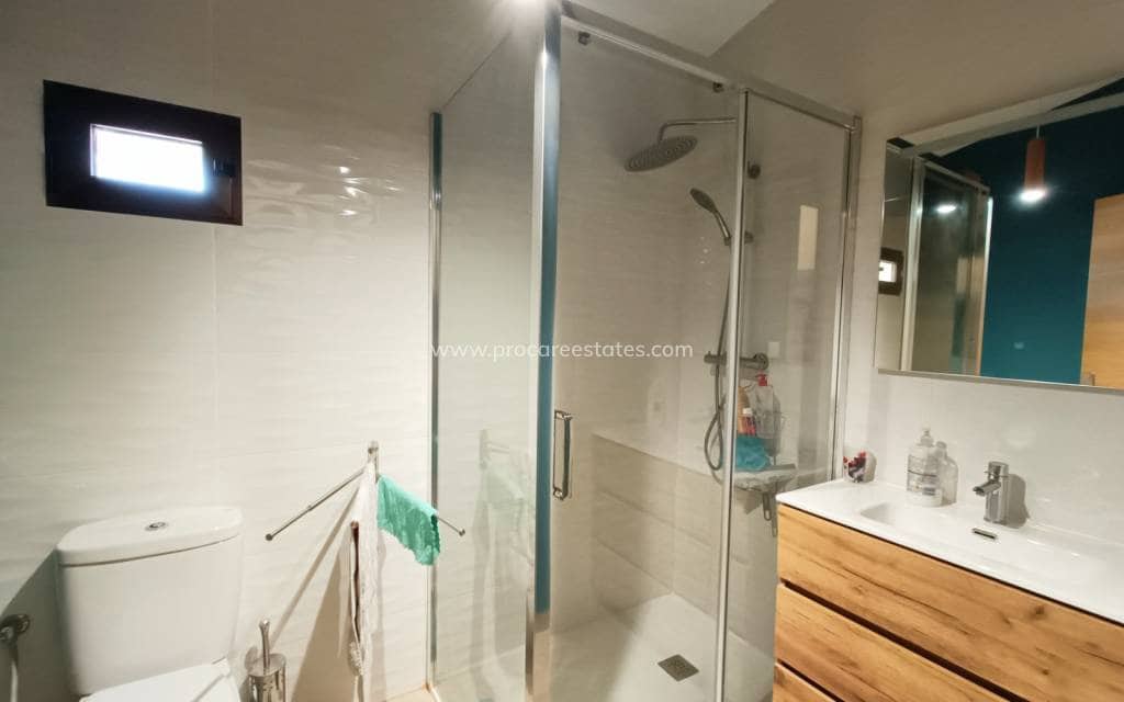 3 bedroom Villa for sale in Mahoya - € 275,000 (Ref: 9850105)