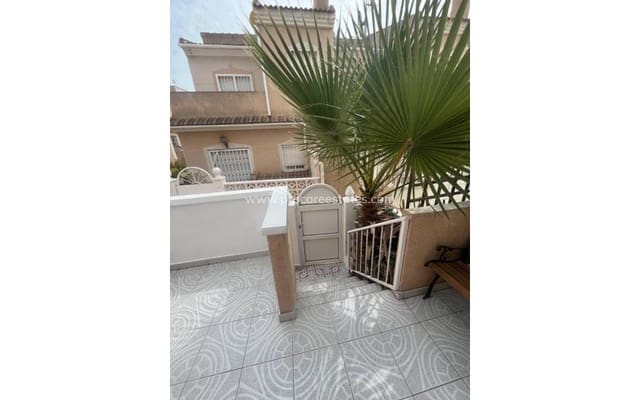 2 soveværelse Byhus til salg i Doña Pepa, Rojales med swimmingpool - € 189.995 (Ref: 9850107)