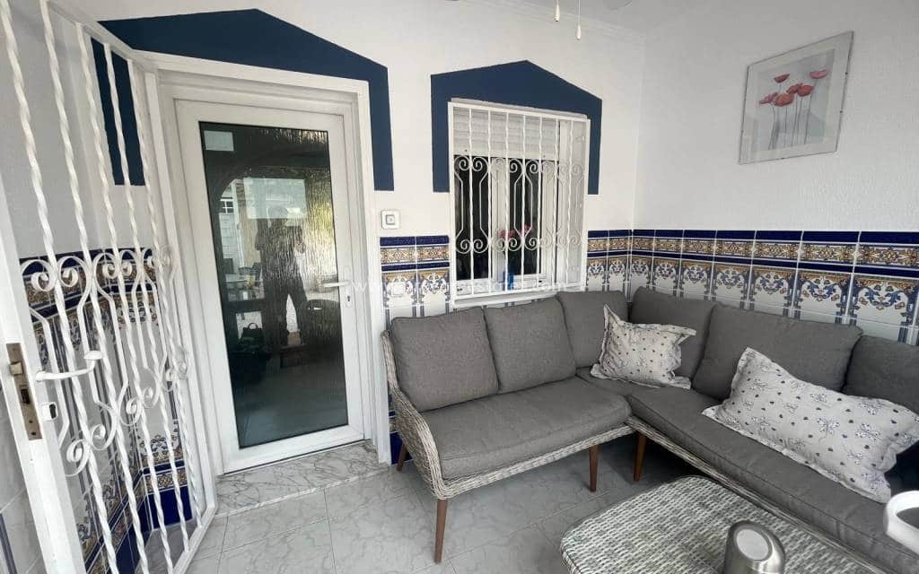 2 soveværelse Byhus til salg i Dona Pepa med swimmingpool - € 189.995 (Ref: 9850107)