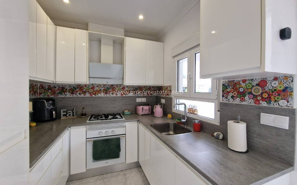 3 bedroom Villa for sale in Pueblo Bravo with pool - € 440,000 (Ref: 9850108)
