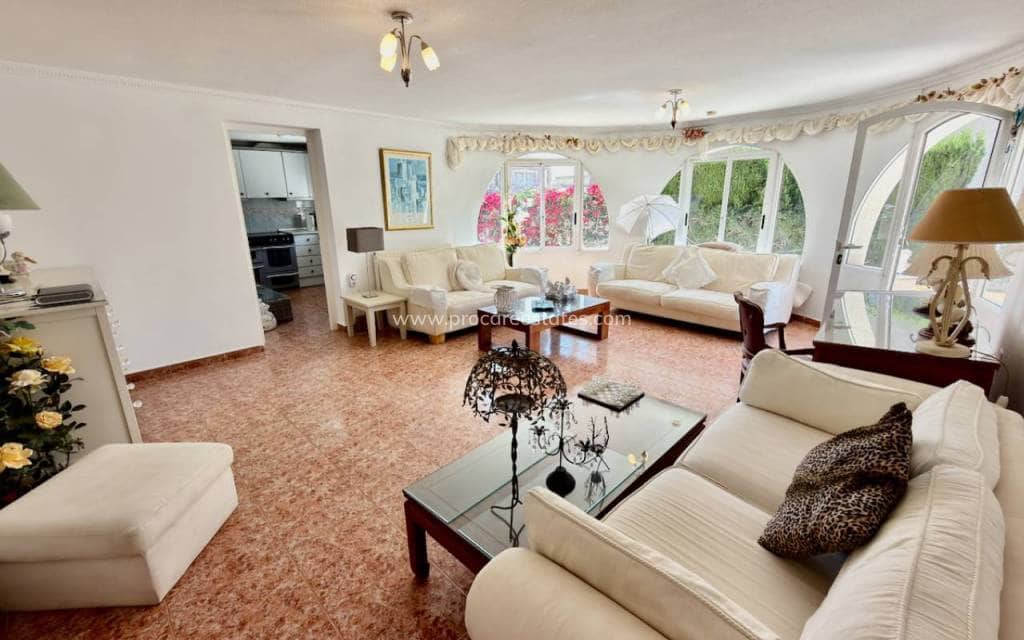 5 sovrum Villa till salu i Ciudad Quesada med pool - 599 995 € (Ref: 9850110)