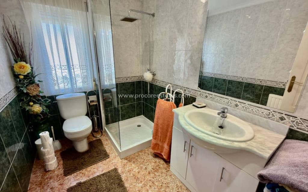 5 sovrum Villa till salu i Ciudad Quesada med pool - 599 995 € (Ref: 9850110)