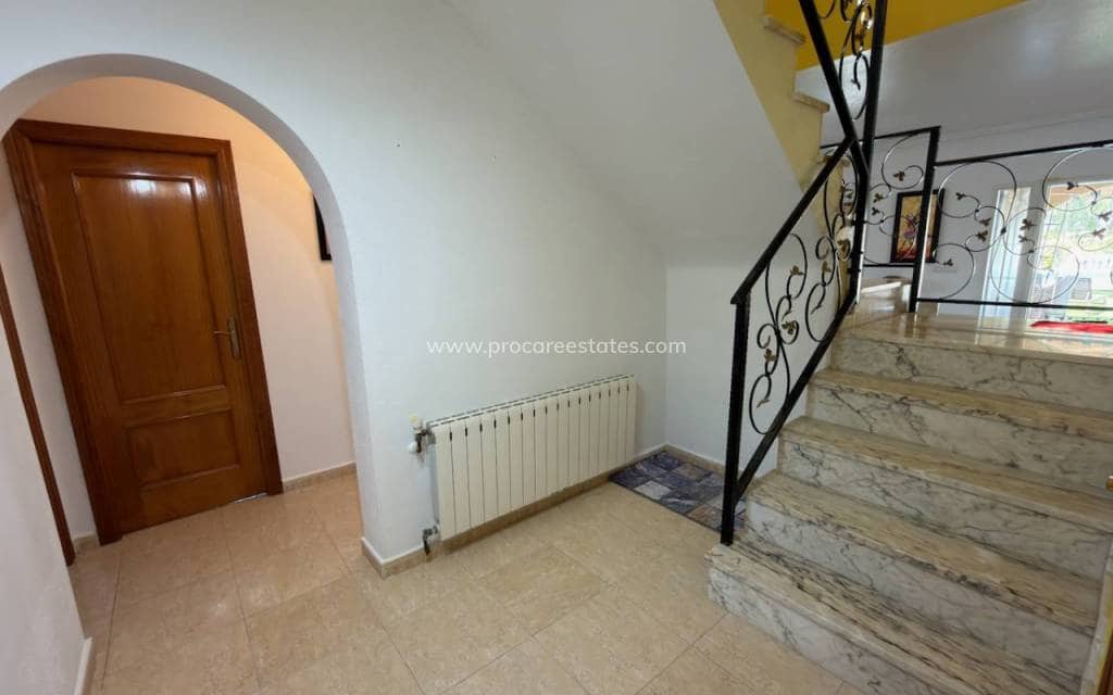 5 Zimmer Finca/Landgut zu verkaufen in Catral mit Pool - 595.000 € (Ref: 9850111)