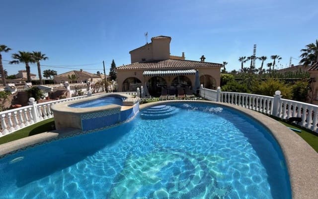 5 quarto Quinta/Casa Rural para venda em Catral com piscina - 595 000 € (Ref: 9850111)